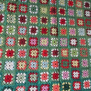 Handmade Crochet GRANNY SQUARE Blanket Throw Afghan Cover Knit Yarn COLOR 43X58